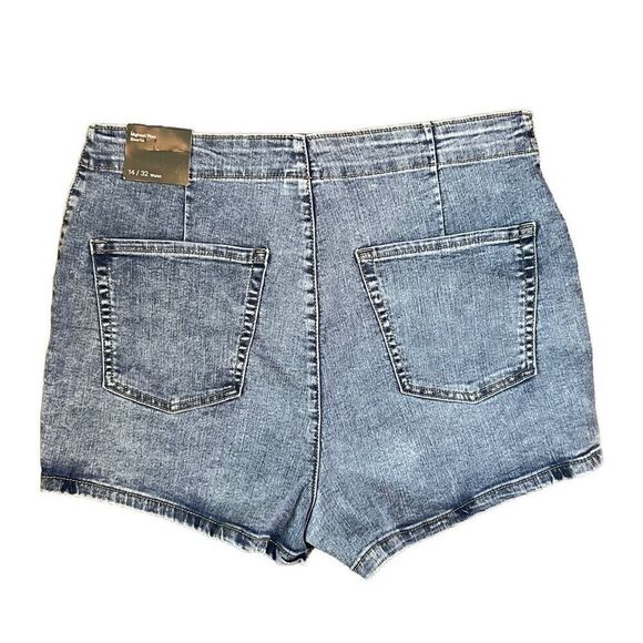 Wild Fable Womens Casual Denim Shorts High Rise Blue Wash 14/32 - Picture 2 of 9